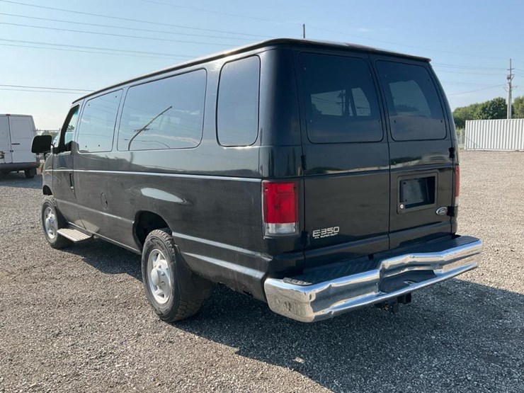 2000-ford-2000-image-3