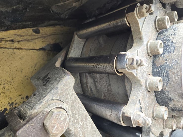 caterpillar-257b3-image-65