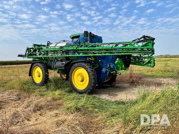 2025-john-deere-616r-image-2