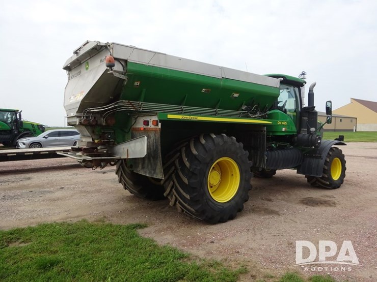2019-john-deere-f4365-image-24