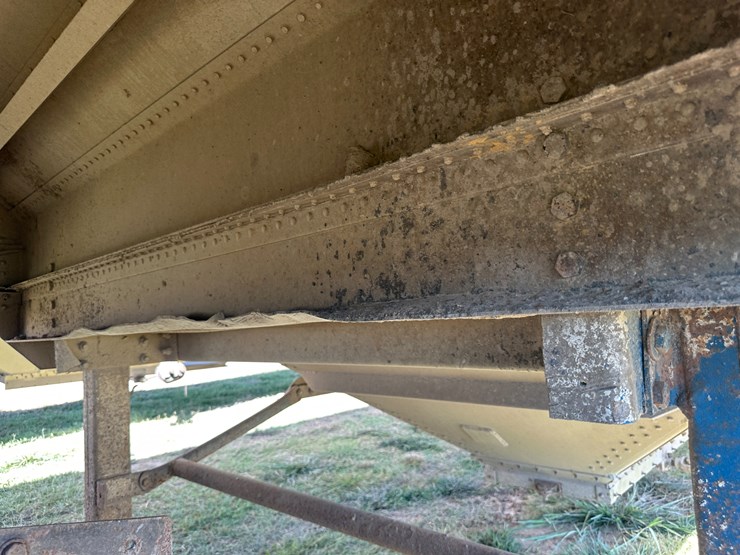 #32158-•-hobbs-42'-t/a-aluminum-hopper-bottom-trailer-vin:-blv-9983-04-image-29
