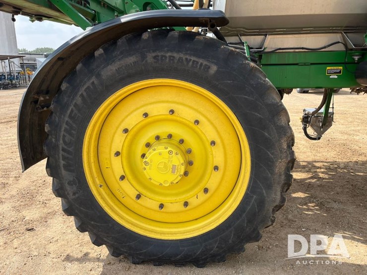 2018-john-deere-r4045-image-35