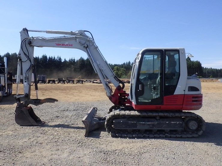 2017-takeuchi-tb290-image-6