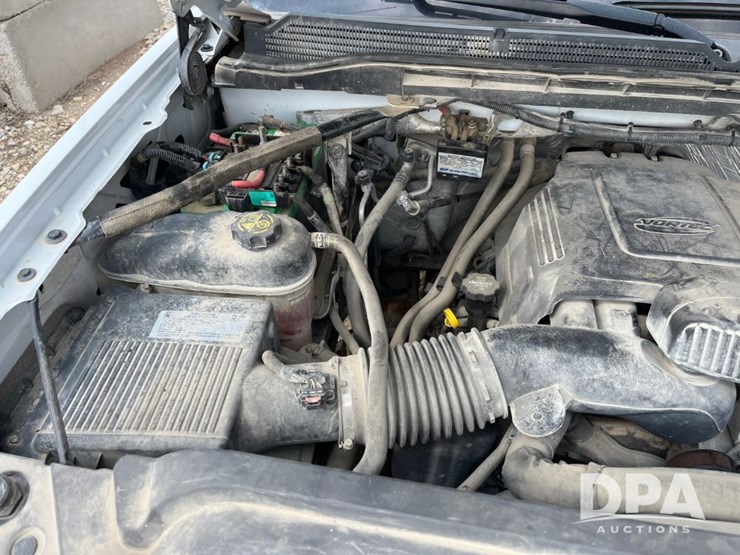 2017-gmc-3500-image-51