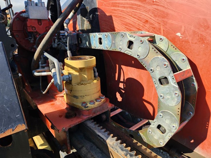 2013-ditch-witch-jt25-image-29