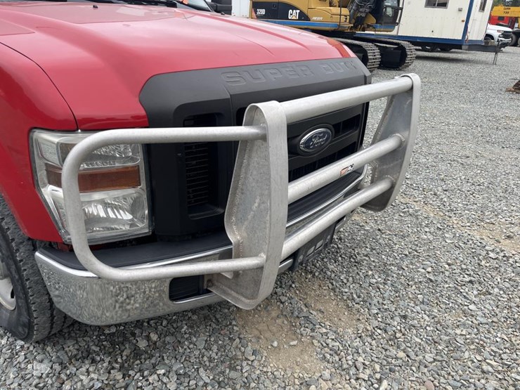 2009-ford-f250-image-18