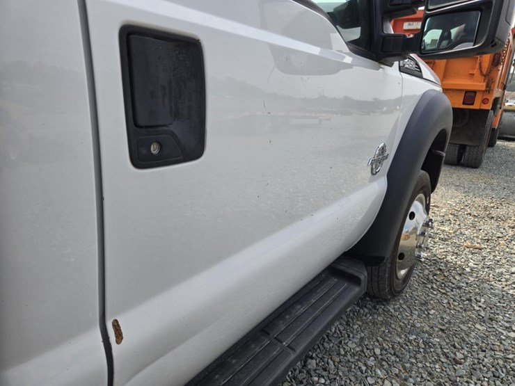 2014-ford-f450-image-17