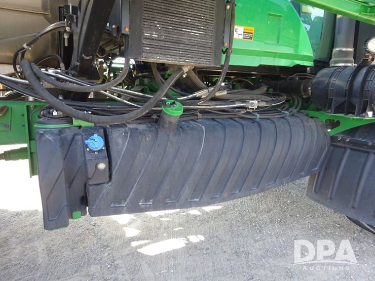 2021-john-deere-f4365-image-96