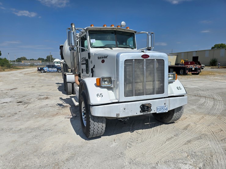 2014-peterbilt-365-image-50