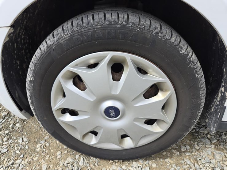 2014-ford-transit-connect-image-54