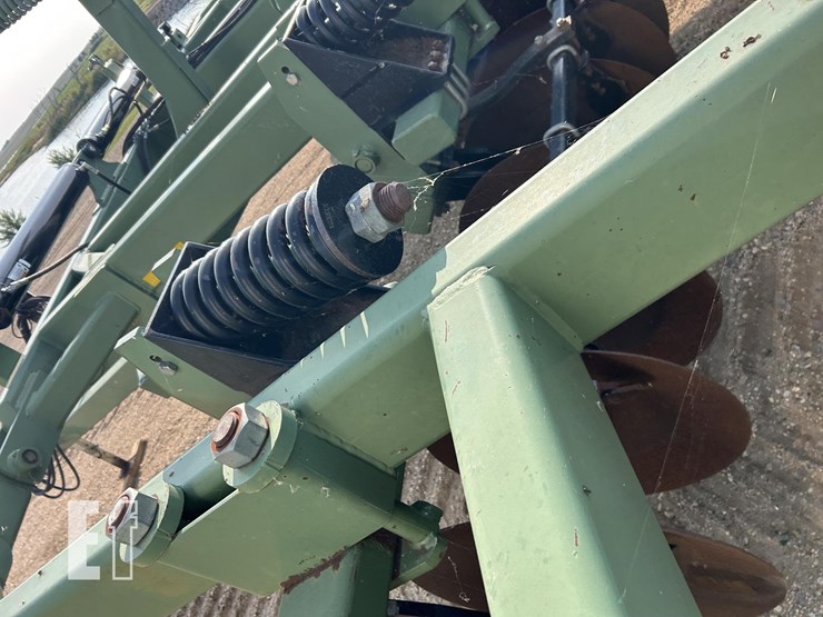 2011-wishek-steel-862nt-30-image-16