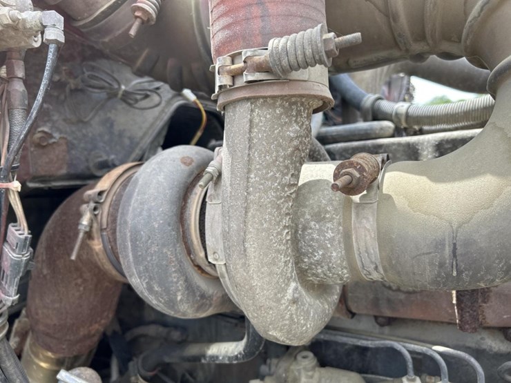 1994-mack-dm688s-image-44