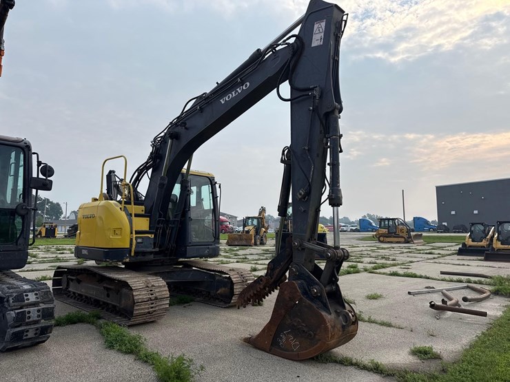 volvo-ecr145cl-image-7
