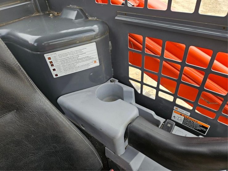 kubota-svl75-2-image-30