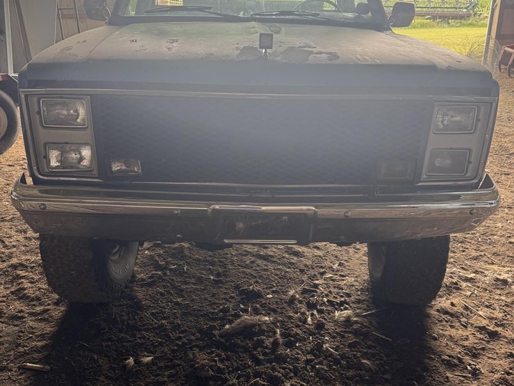 1987-chevrolet-k10-image-2