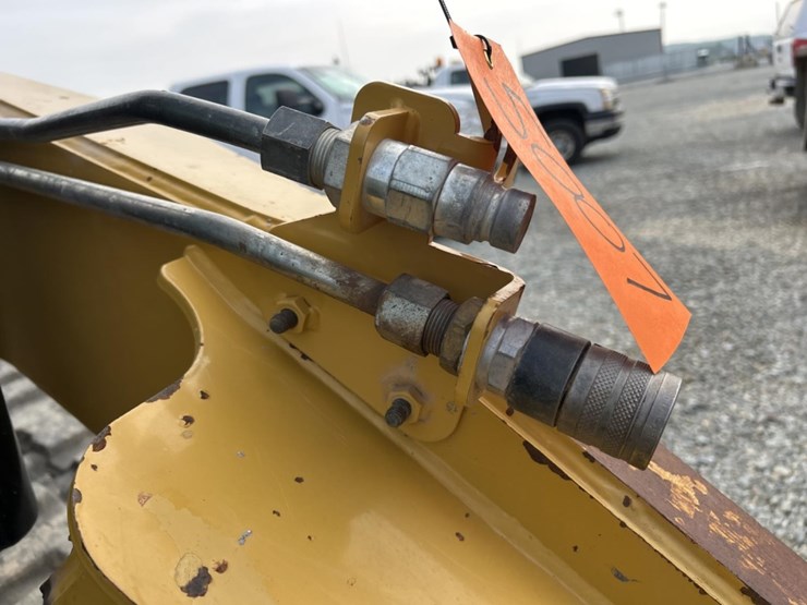 caterpillar-279c2-image-11