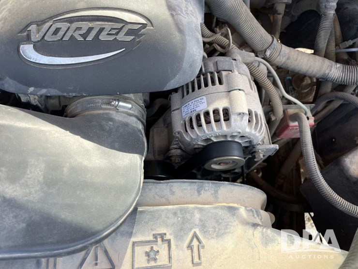 2004-chevrolet-2500hd-image-64