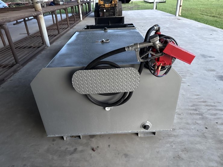 #2502-•-300-gallon-fuel-tank-image-8