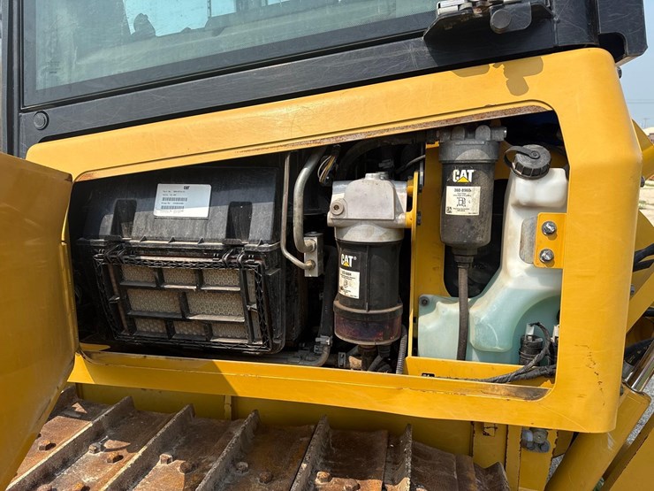 2022-caterpillar-d3-image-17