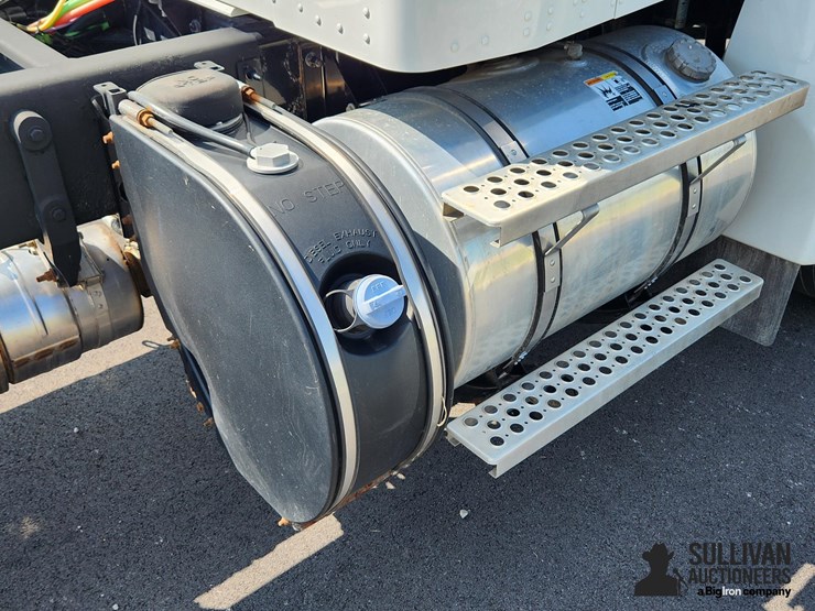 2014-kenworth-t270-image-18