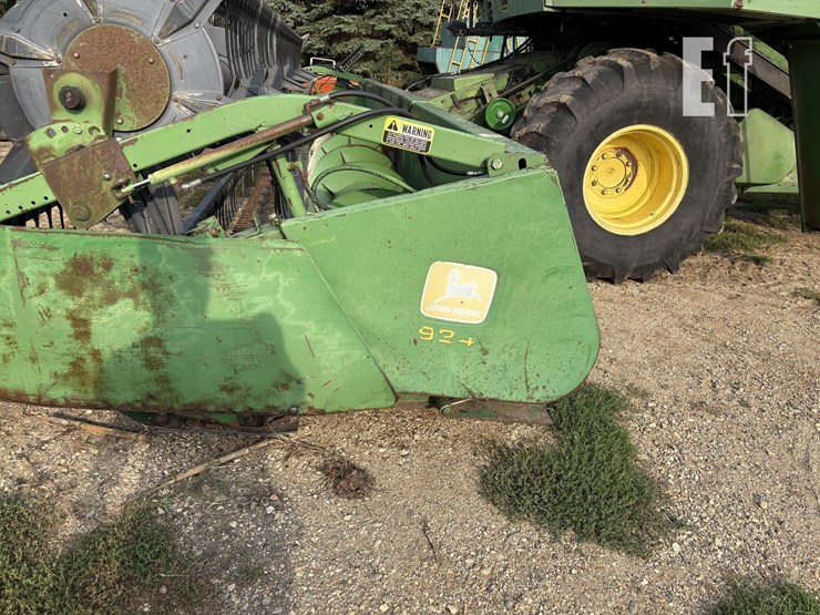 john-deere-924-image-3