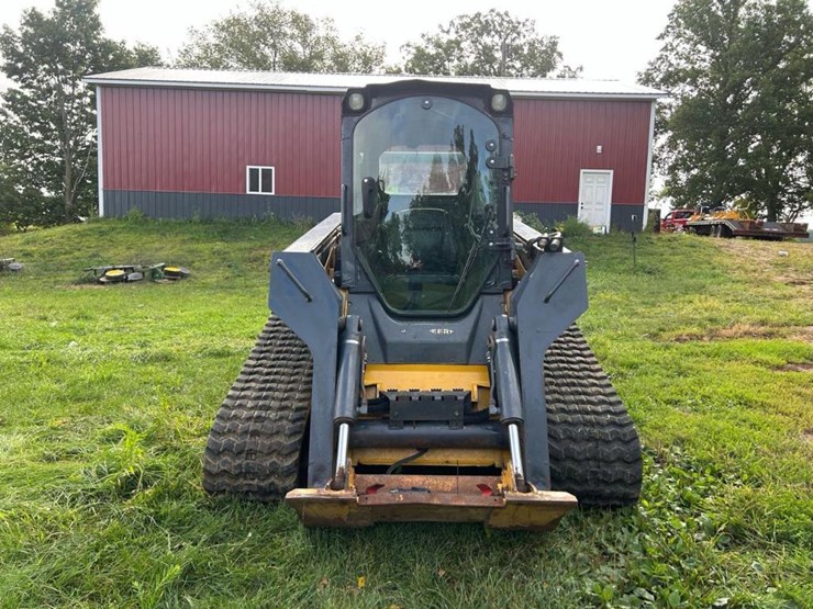 2012-deere-333d-image-10