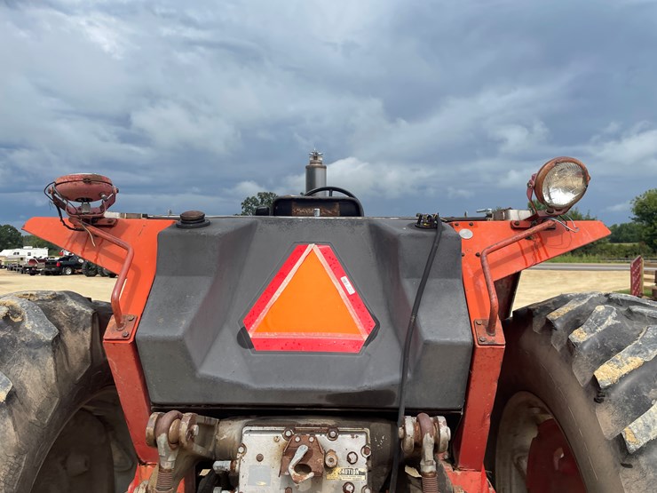 massey-ferguson-2705-image-18