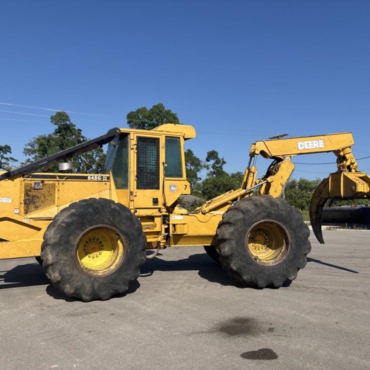 DEERE 648