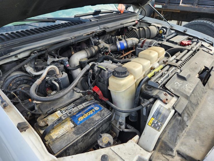 2002-ford-f550-image-49