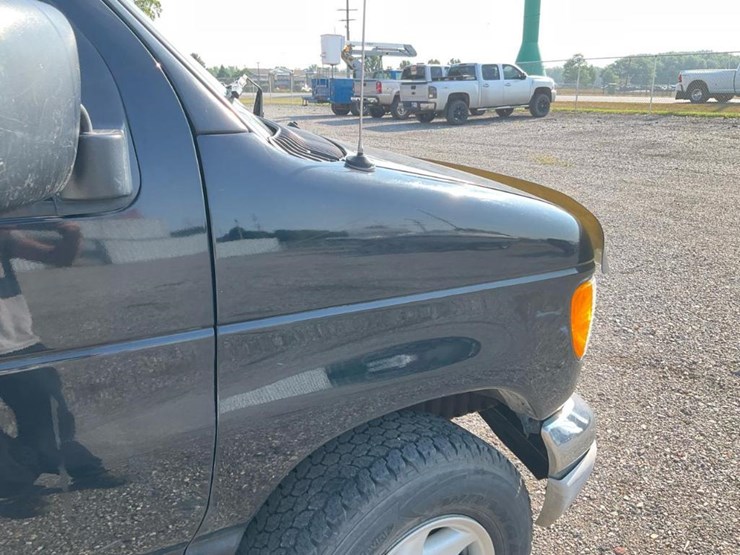 2000-ford-2000-image-40