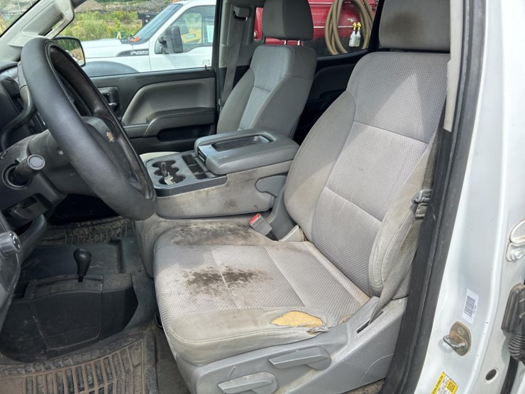 2015-chevrolet-2500hd-image-49