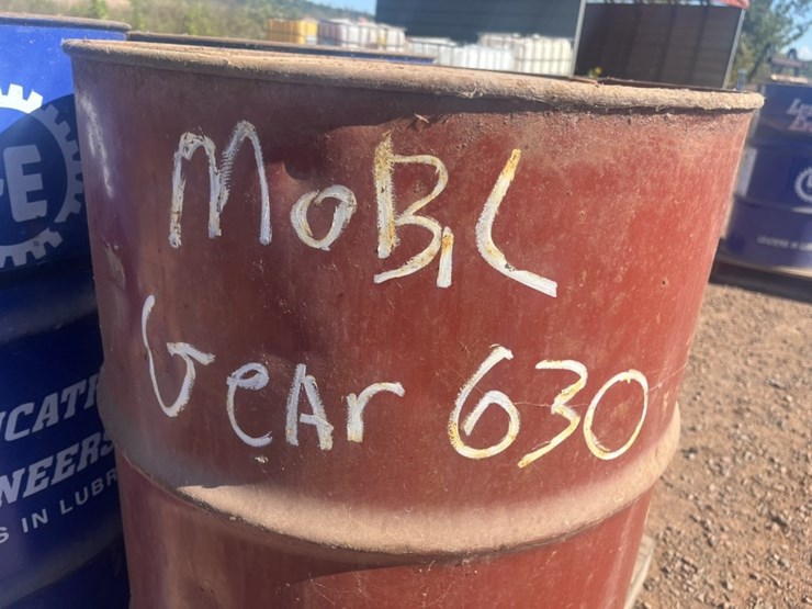 #1565-•-misc,-oil-barrels-image-6
