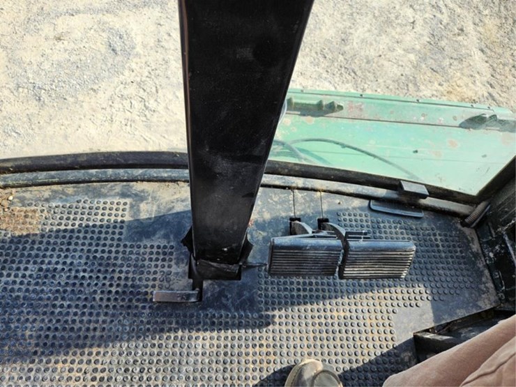john-deere-7720-titan-ii-image-52