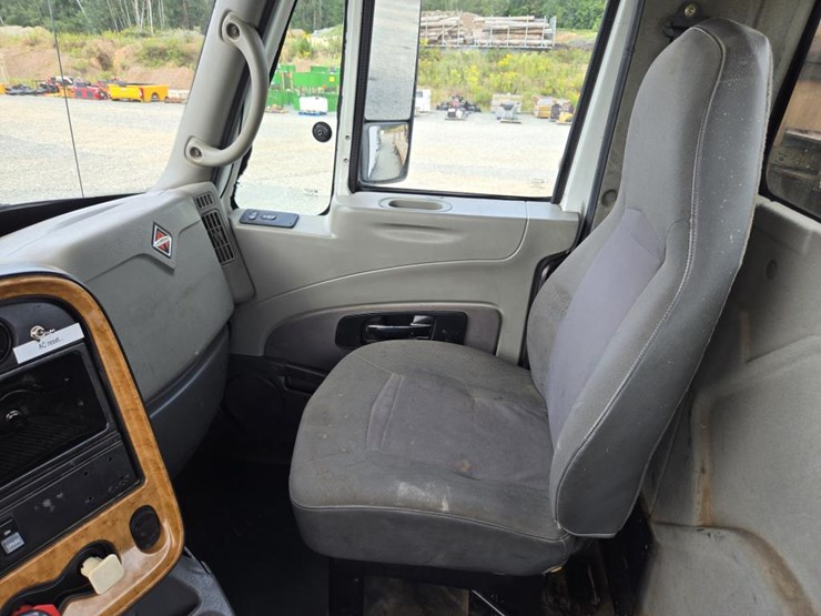 2008-international-prostar-image-74