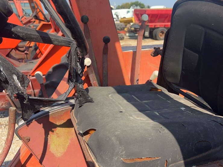 agco-allis-7060-image-27