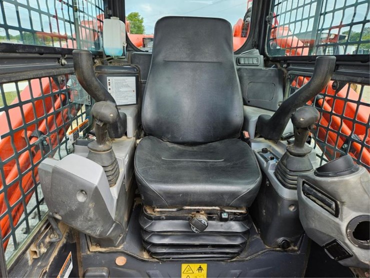kubota-svl95-2s-image-33
