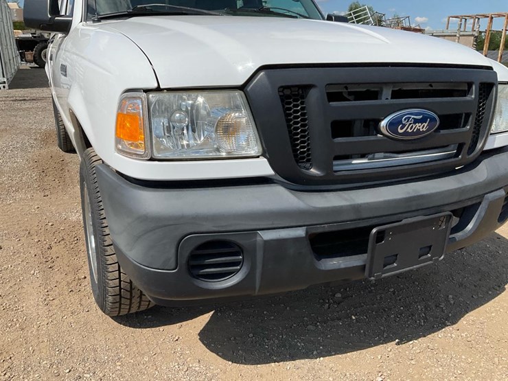 2011-ford-ranger-image-12
