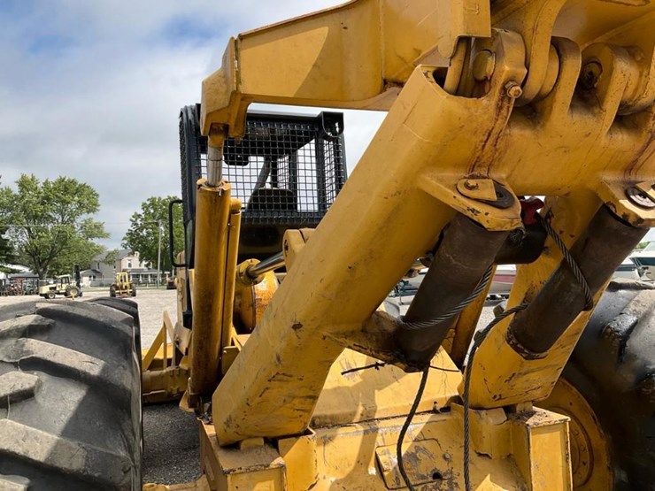 1985-deere-648d-image-37
