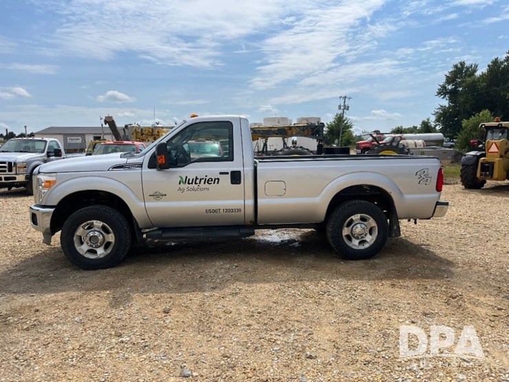 2013-ford-f250-xlt-image-16