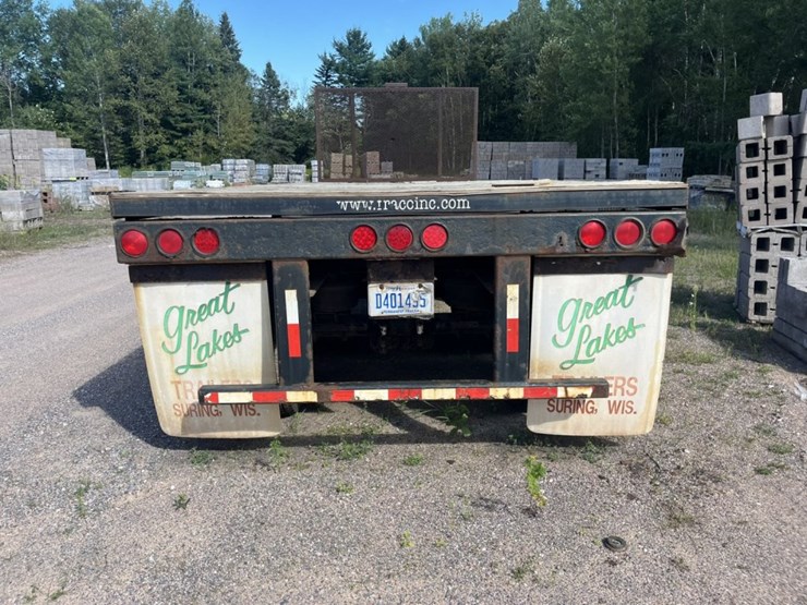 #1558-•-2005-great-lakes-22’-pup-trailer-image-4