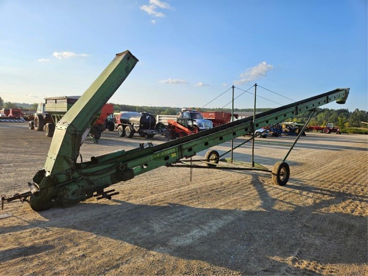 john-deere-350-image-1
