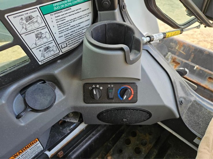 2019-bobcat-s590-image-18