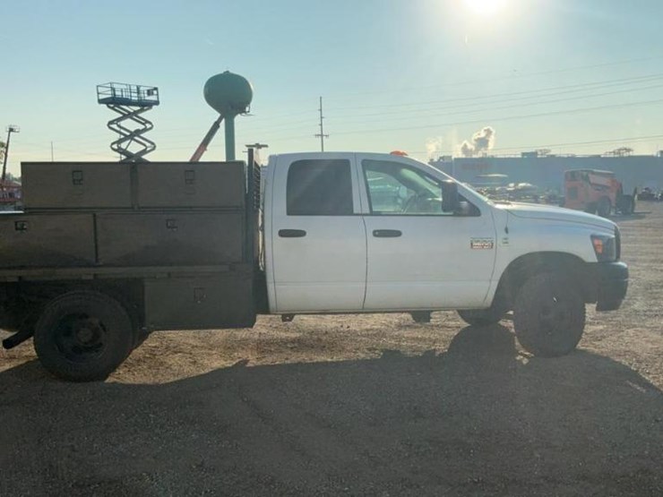 2007-dodge-ram-3500-image-8