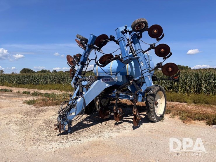 2014-blu-jet-at3000-image-1