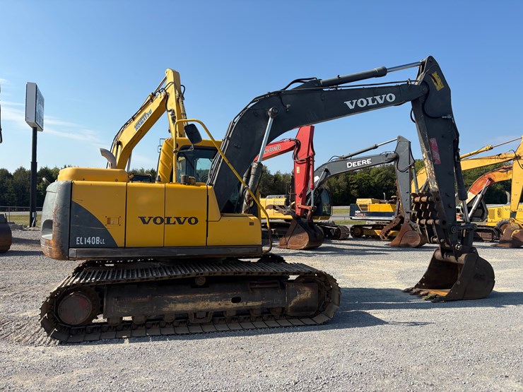 volvo-ec140b-lc-image-3