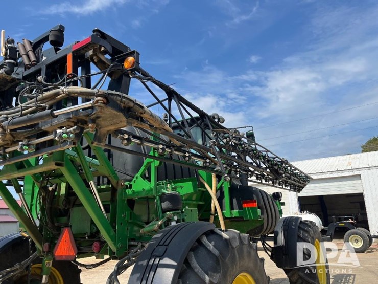 2014-john-deere-4730-image-37