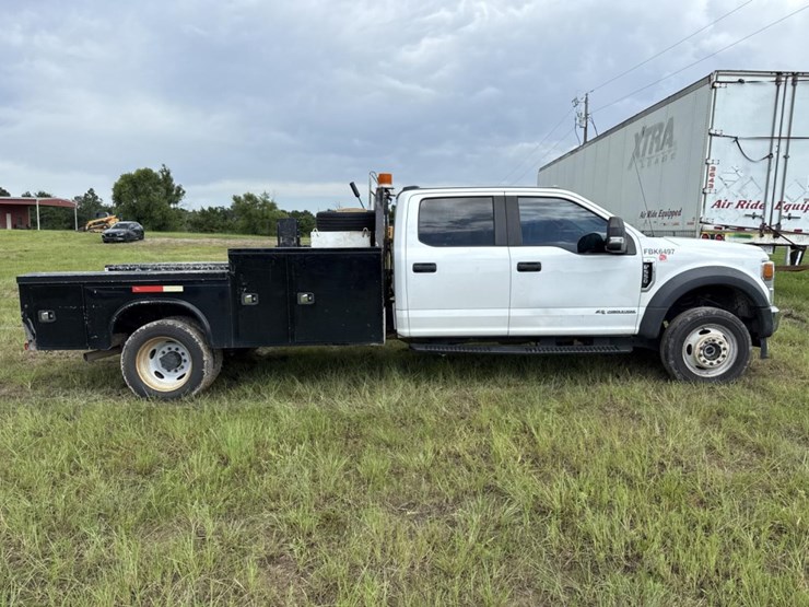 2020-ford-f550-image-6
