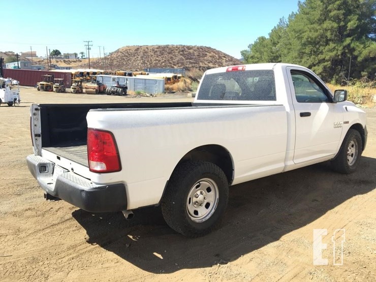 2015-ram-1500-image-3