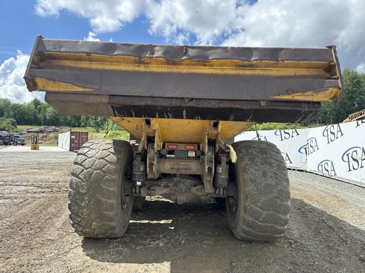 komatsu-hm400-2-image-4