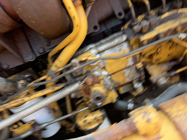 caterpillar-d5c-image-23